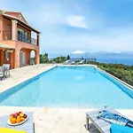 Aetos Villa