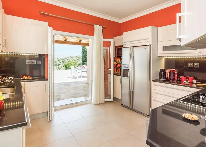 Villa Aetos By Vintage Travel